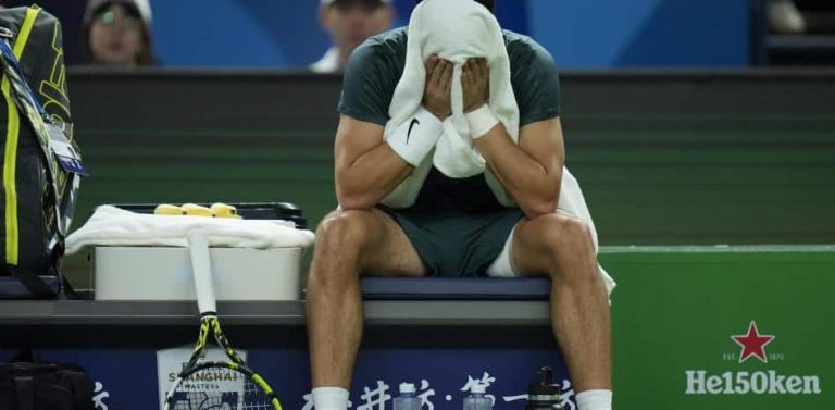Batacazo de Alcaraz: Otro de los favoritos eliminados en Shanghai