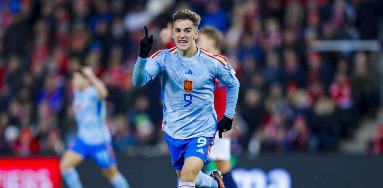 (VIDEO) ¡Gavi mete a España en la Eurocopa!