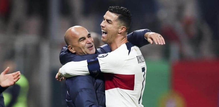 (VIDEO) DOBLETE DE CR7 y goleada de Portugal a Bosnia