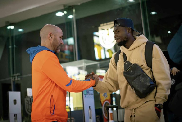 (VIDEO) EN MODO TRI: Algunos convocados llegaron a la Casa de la Selección