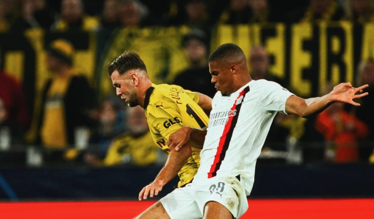 El Milan sacó un punto en Alemania: Empató contra el Dortmund