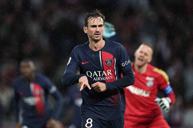 (VIDEO) PSG ganó en casa y por ahora es líder