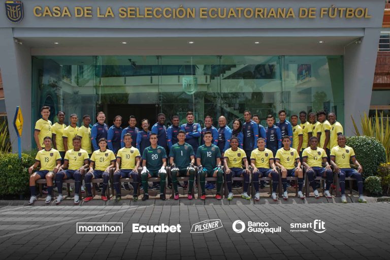 (FOTO) ENFOCADOS EN EL MUNDIAL: La Tri Sub 17, aterriza en Arabia