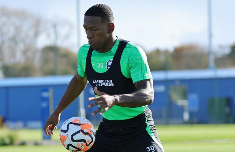 Noticia Banco Guayaquil: Pervis Estupiñán volvió a los entrenamientos con Brighton