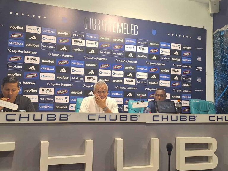 Hernán Torres: “El nivel futbolístico se ve bien pero aspiramos a más”