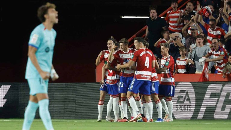 (VIDEO) ¡Con polémica! Barcelona empató ante Granada, pero al final le anularon un gol