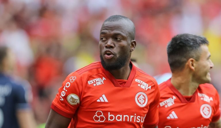 (VIDEO) ¡TARDE MARAVILLOSA PARA ENNER! Doblete del ecuatoriano en el Brasileirao