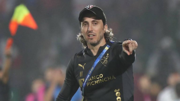 Zubeldía: “Estamos muy bien y en la final ojalá podamos coronar”