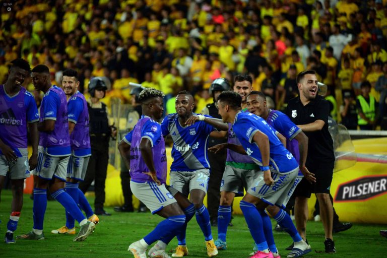 4 GRANDES AUSENCIAS: Emelec ya entrena pensando en el ‘Clásico del Astillero’