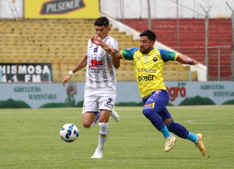 DUELO A PURO GOL: Gualaceo y Delfín SC igualaron en Cuenca