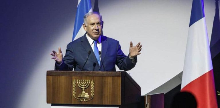 Directivo del fútbol inglés fue suspendido por comparar a Netanyahu con Hitler