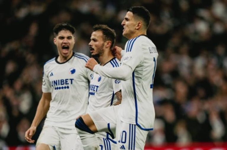 (VIDEO) DEBACLE DEL UNITED: Remontada del FC Copenhague en Champions