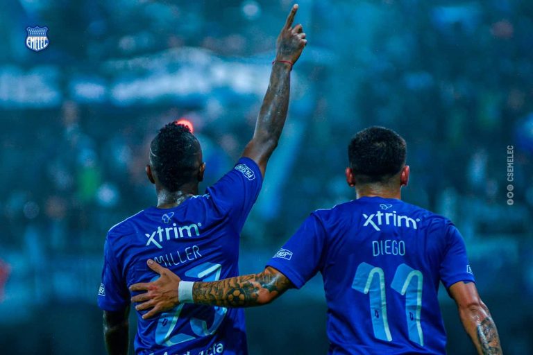 (VIDEO) La plantilla de Emelec solicitó que Miller Bolaños juegue el Clásico