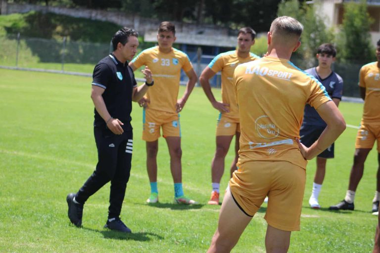 OFICIAL: Leonardo Vanegas, nuevo DT de Cumbayá FC