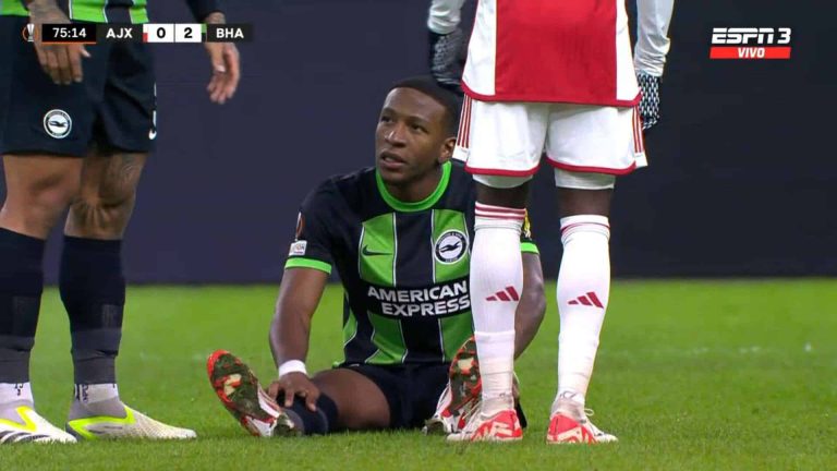 ¡Pervis Estupiñán regresó, pero se volvió a lesionar!
