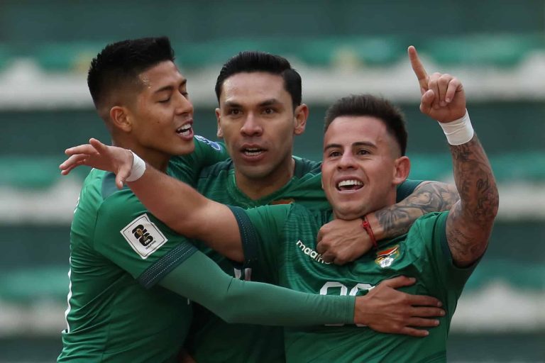 (VIDEO) LOS PRIMEROS 3 PUNTOS: Bolivia derrotó a Perú que sigue en crisis