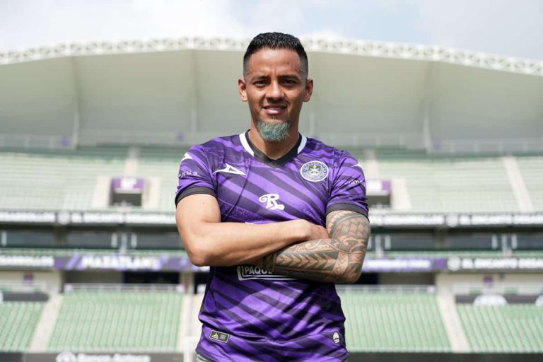 OFICIAL: Jefferson Intriago renovó con Mazatlán FC
