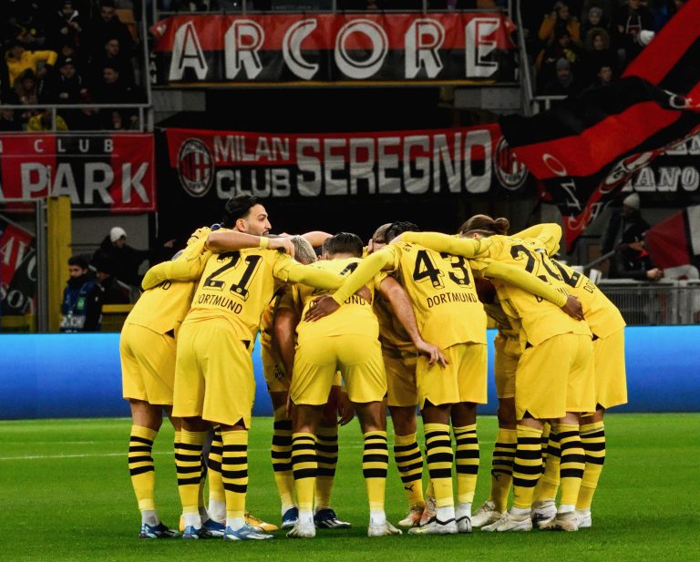(VIDEO) Borussia Dortmund se tomó el San Siro y venció al Milan por Champions