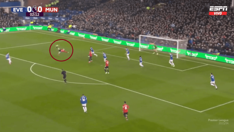 (VIDEO) ¡Estás loco, Alejandro! El GOLAZO de Garnacho con el Manchester United