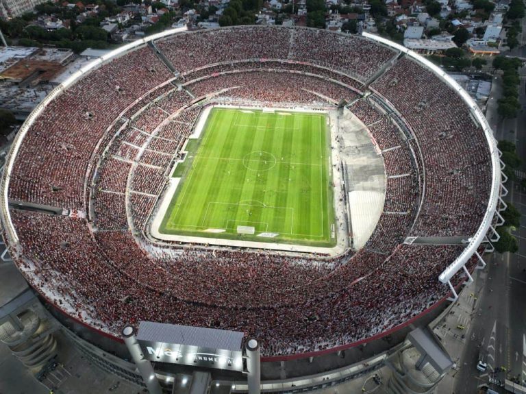 En Brasil afirman que el Monumental podría ser sede de la final de la Libertadores 2024