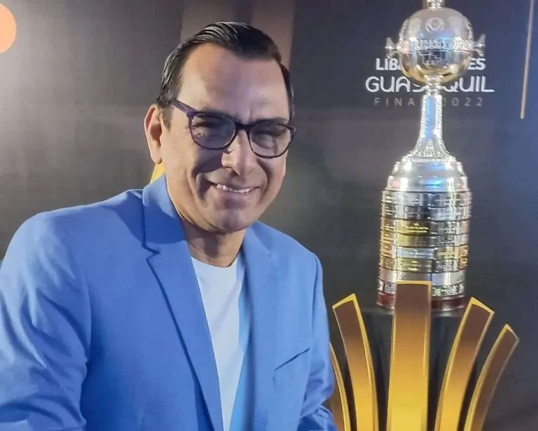 Falleció el periodista deportivo Rómulo Barcos