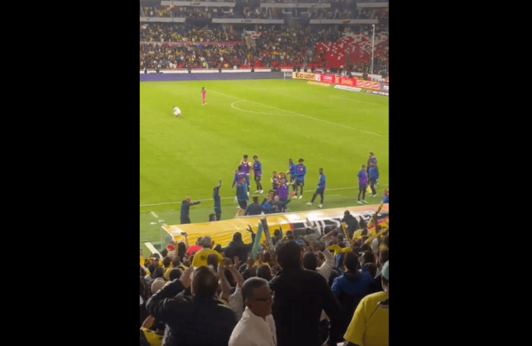 (VIDEO) “Fuera Félix, fuera”: El grito de los ecuatorianos en el Rodrigo Paz