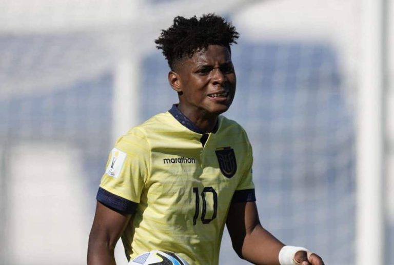 ¿Se mete en la Copa América? Las impresiones que ha dejado Nilson Angulo en La Tri