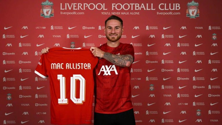 Klopp cambia a Mac Allister