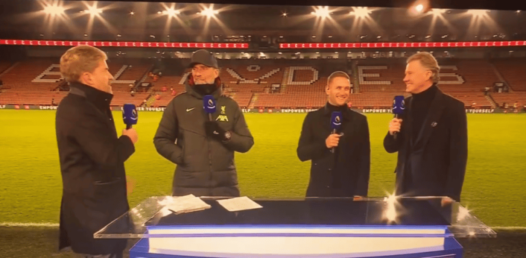 (VIDEO) Enojo de Klopp con un periodista: “¿Por qué debería explicarlo? Eres un ignorante”