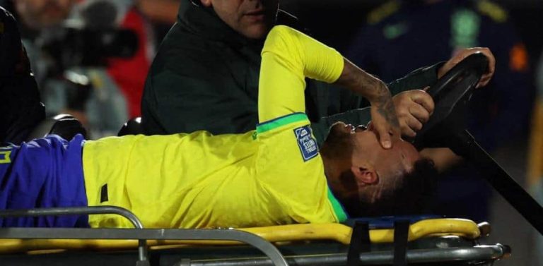 (VIDEO) Así es el drama que está viviendo Neymar: Gritos de dolor y llantos
