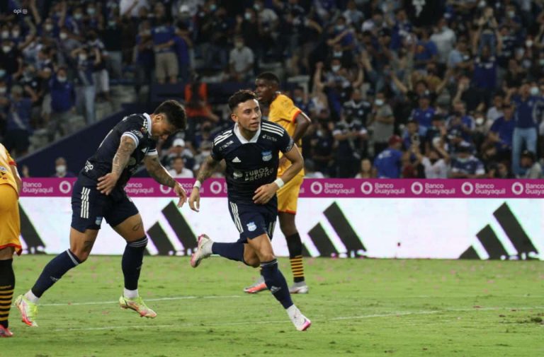 (VIDEO) ¿Jugaría Joao Rojas en BSC? “No me puedo solo dejar llevar por el sentimiento”