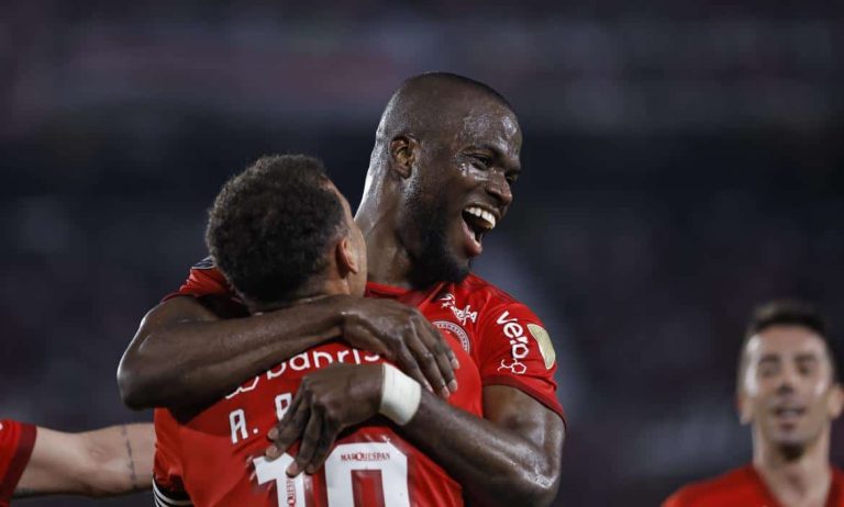 (VIDEO) ZURDAZO Y ADENTRO: Enner Valencia volvió a anotar con el Internacional