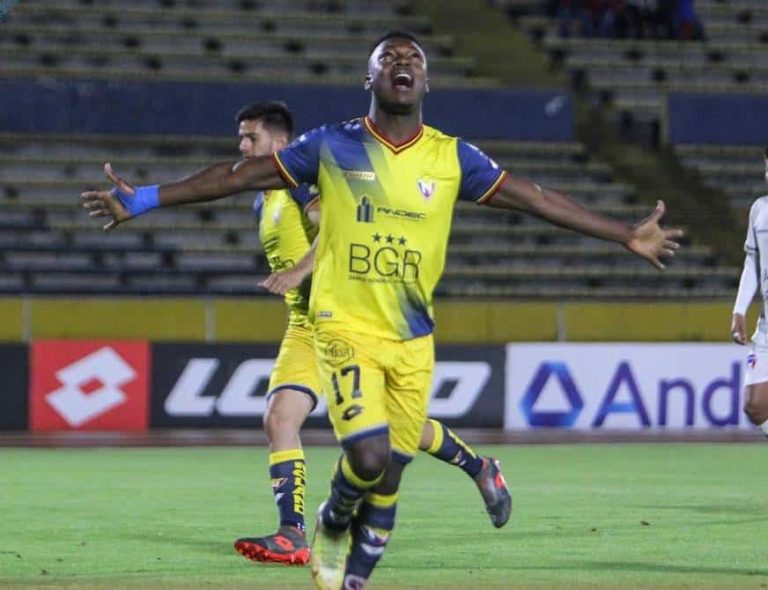¿Barcelona o Emelec? Maicon Solís aclara su situación