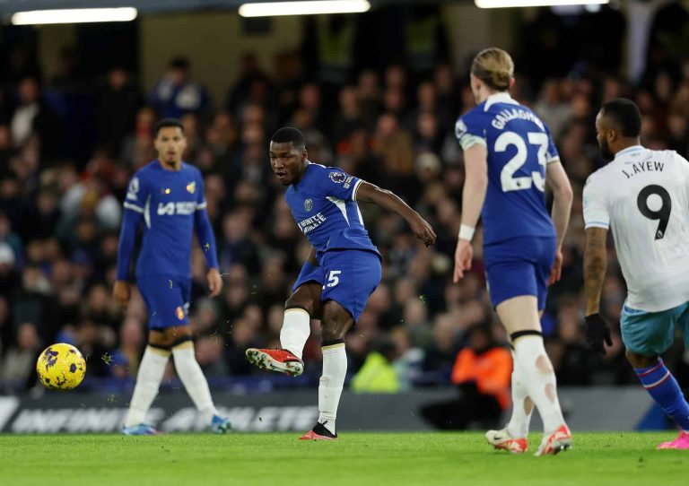 (VIDEO) Con Moisés Caicedo titular, Chelsea consiguió un triunfo vital frente al Crystal Palace