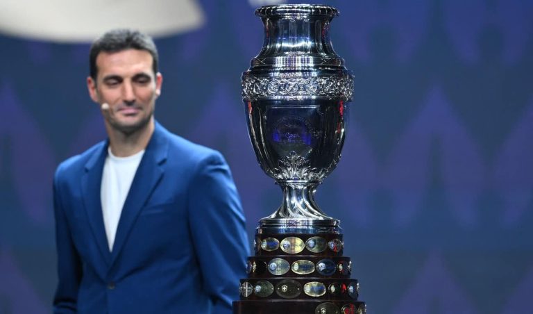 Scaloni: “Estoy pensando mi decisión”