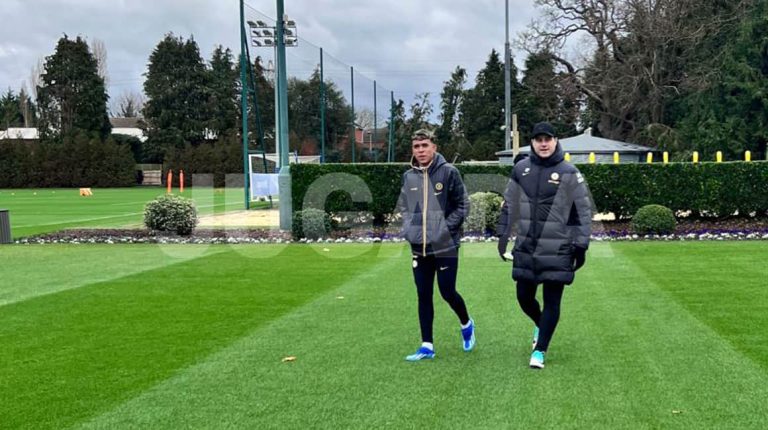 (FOTOS) Kendry Páez tuvo su primer encuentro con Mauricio Pochettino