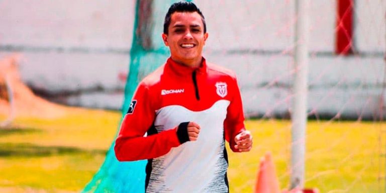 Reportan que LDU tendría en los planes a Diego Armas