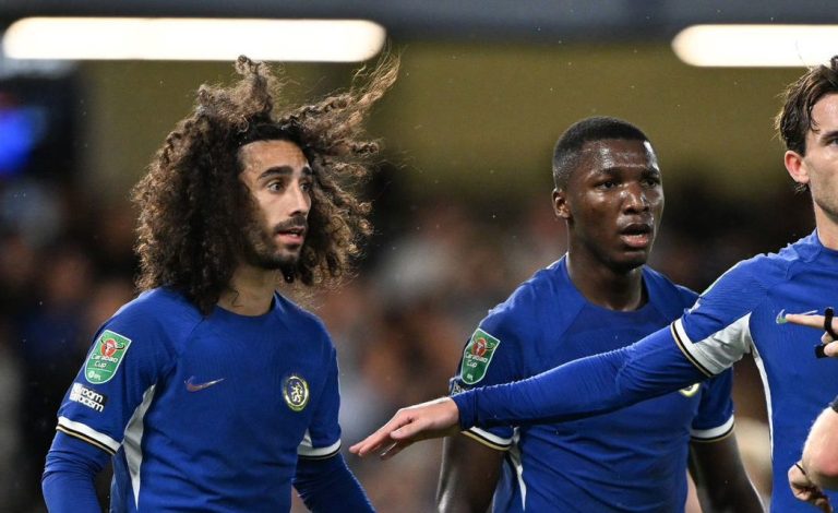 Cucurella podría salir en enero del Chelsea