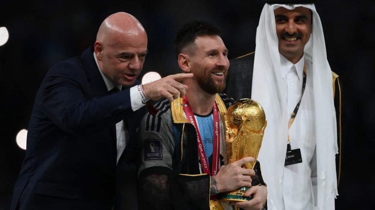 (VIDEO) Infantino se ilusiona: “Espero que Messi llegue al próximo Mundial, al de 2030, 2034…”