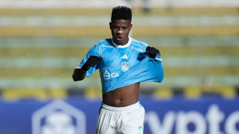 Reportan interés de Emelec por Washington Corozo