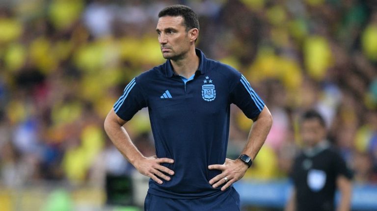 SUSPENDIDO: Lionel Scaloni no estará contra Perú