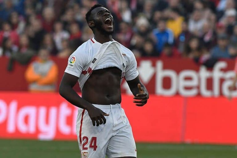 INSÓLITO FICHAJE: Sevilla lo pagó 13 millones, lo echaron por sobrepeso y el TAS le dio la razón