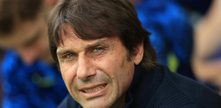 La afición del Milán pide a gritos a Antonio Conte tras la mala racha de Pioli