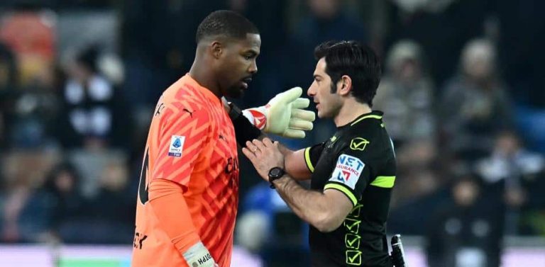 Sanción al Udinese tras los insultos racistas a Maignan