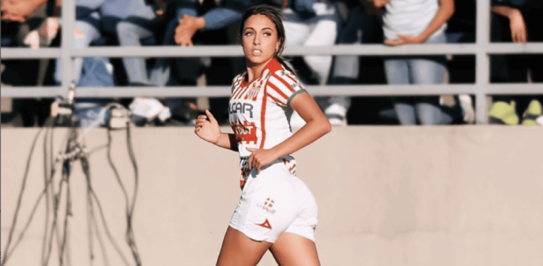 Futbolista se retira a los 24 años para hacer carrera en OnlyFans