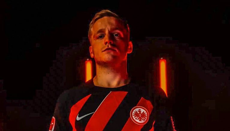 (VIDEO) SERÁ COMPAÑERO DE PACHO: Van de Beek, cedido al Eintracht Frankfurt