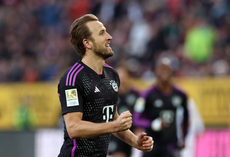 (VIDEO) Al acecho del Leverkusen: Bayern Múnich venció al Augsburgo