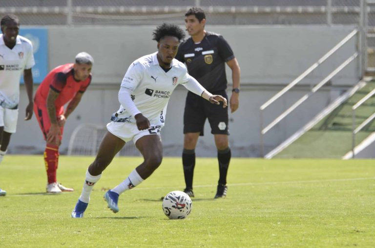 (VIDEO) SERIE PACÍFICO: LDU se impuso ante Aucas en amistoso