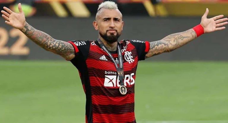 Prensa colombiana compara el arribo de Di Stéfano con la opción de Vidal en el América de Cali