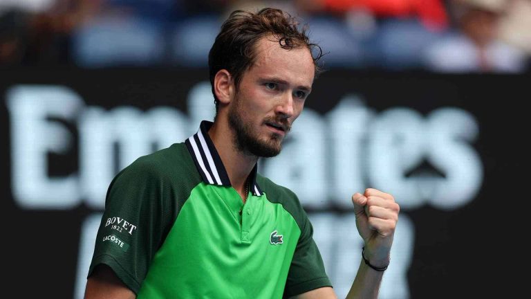 #NTF Medvedev batió a Zverev y jugará la final del Australian Open